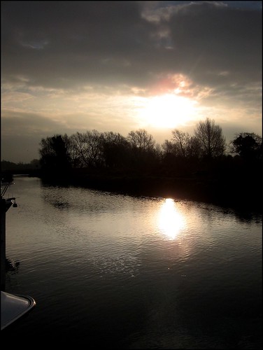 england sunrise boatyard norfolkbroads chedgrave riverchet rnbchet