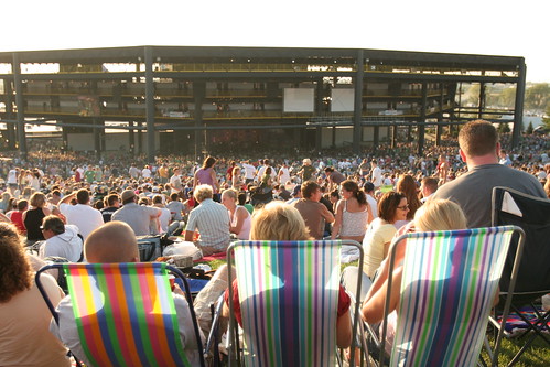 chicago amphitheatre concerts i80 southland tweetercenter chicagoland tinleypark outdoorconcerts southsuburbs us99 firstmidwestbankamphitheatre