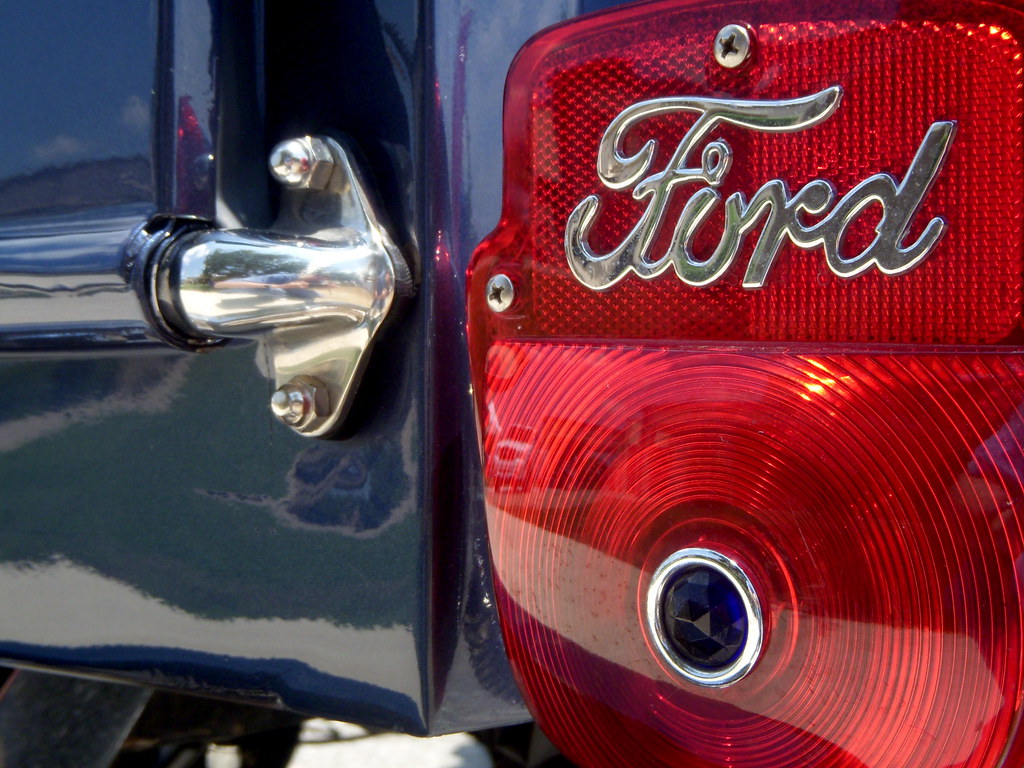 1954 Ford F-100 Right Taillight