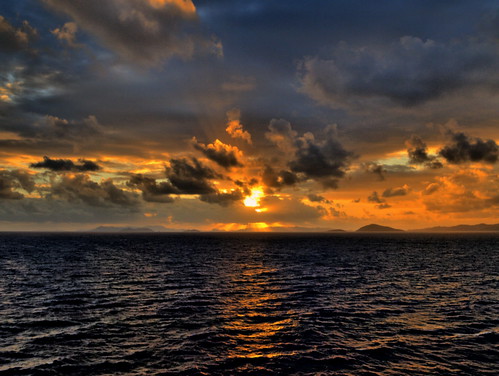 sky water clouds islands flickr award caribbean rays soe cubism jeffe goldstaraward