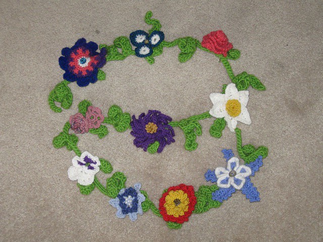 How to Crochet a Flowe
r Bouquet Purse | eHow.com