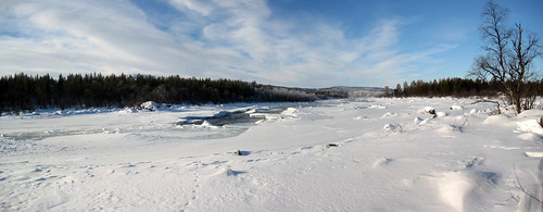 winter snow river circle geotagged sweden lappland lapland polar kiruna rautas geo:lat=68070484 geo:lon=19387093