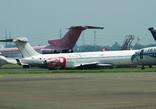 LION AIR MD-90 PK-LIL(cn2182)