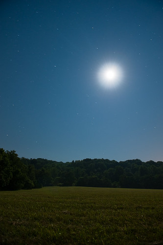 longexposure sky moon field grass night stars astrophotography rays