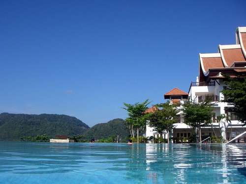 Langkawi_pros_and_cons_1