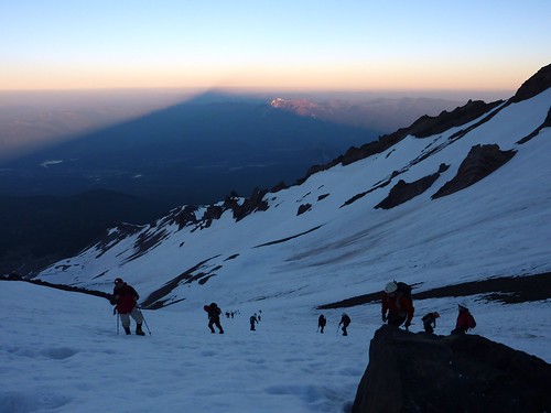 shadow mountain sunrise climbing backpacking shasta mtshasta climbers gulch avalanche