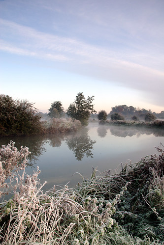 trees winter mist reflection river dawn landscapes frost essex riverstort coth ourplanet dazzlingshots