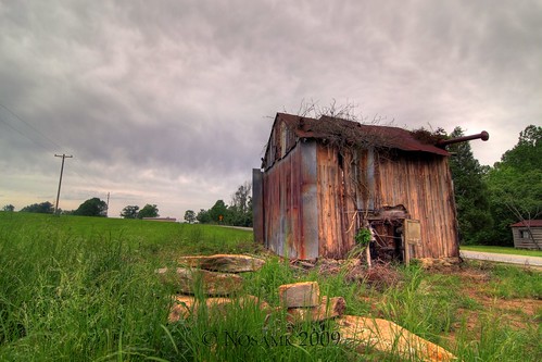 old green abandoned overgrown field clouds barn nc rust rocks tripod northcarolina tobacco hdr gitzo winstonsalem photomatix 5exposure ndx4 arcatech tokinaatx116prodx gt2531