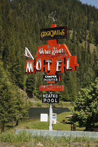 road trip travel signs tourism sign digital canon vintage way eos rebel three us washington high highway scenery kiss neon open view state side scenic motel roadtrip tourist retro hwy idaho route rivers views americana openroad interstate 12 roadside dslr washingtonstate us12 lowell xsi x2 offtheinterstate roadgeek 450d ushighway openroads ontheopenroad ushighway12 canoneos450d threeriversmotel motelsigh canoneosdigitalrebelxsi kissdigitalx2canon noticings lowellidaho