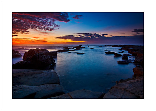 ocean morning sky water colors pool clouds sunrise d50 dawn early rocks colours australia nsw bluebay 1224mmf4 rockshelf vosplusbellesphotos