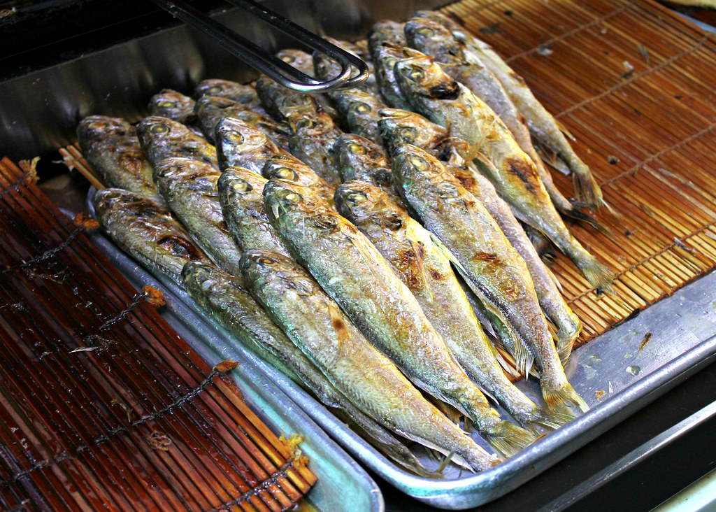 namdaemun-market-cutlassfish-fried