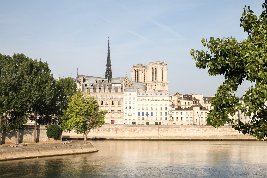 Itinerary for a Perfect Day in Paris – Farfelue