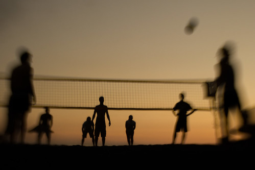sunset sport lensbaby shot action sweet volleyball 35 madeira silhuete praiaformosa lensbabycomposer nunocaldeira neachvolley