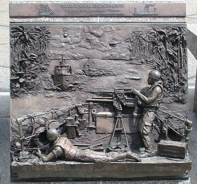 Navy Memorial (cropped)