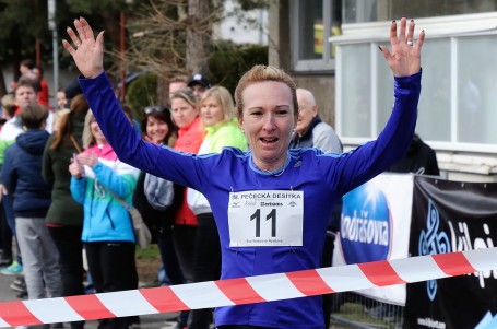 Eva Vrabcová po zdravotním výpadku zlepšila v Pečkách traťový rekord