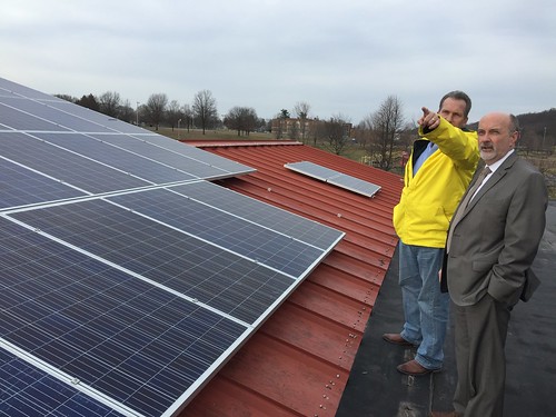 Mayor Madden Tours Installation of City Solar Energy System