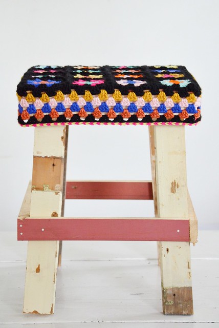 wood & wool stool paula