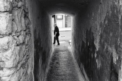 street italien bw italy monochrome blackwhite europe italia perspective rangefinder tunnel puglia apulien sep2 summiluxm 2013 35mmf14asph niksoftware 35lux santeramoincolle ©toniv 130717 leicam9 mygearandme l1012920