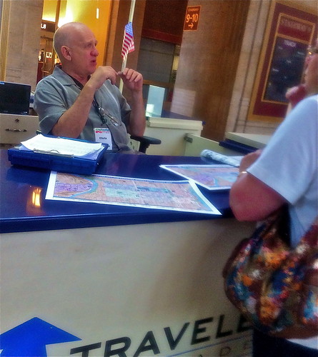 travelers aid kiosk 30th street station philly