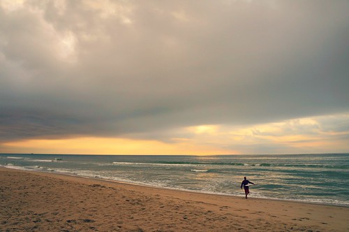 morning light summer vacation sunshine clouds sunrise nc sand surf surfer candid sony kurebeach beachscape nex flipmode79 nex5n
