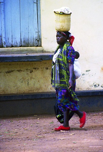 africa street portrait people tanzania basket scan local localpeople bukoba