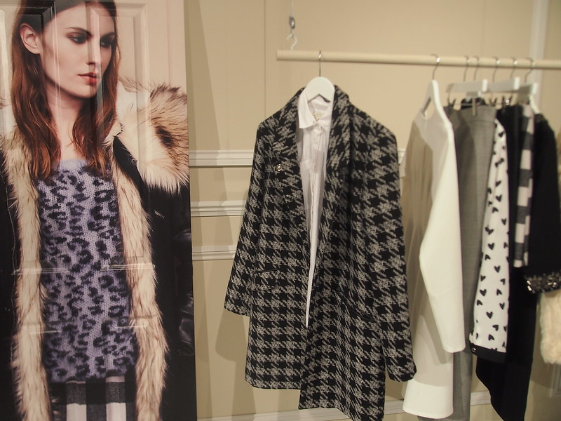 Sam Muses, UK Fashion Blog, London Style Blogger, AW14, Press Days, Preview, Sneak Peak, Autumn/Winter 2014, Dogtooth, Houndstooth, Boyfriend Style, Cocoon, Duster, '60s, Coat, Jacket