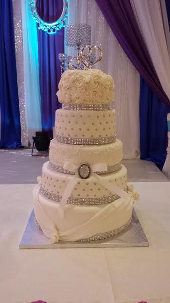 1st Wedding Cake by Chrissy
