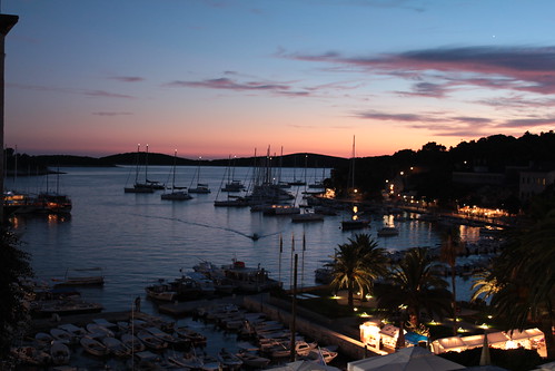 light sunset sea night port boats island reflex mediterranean harbour croatia moonlight hvar hrvatska otok dalmatia mediterraneum splitskodalmatinska
