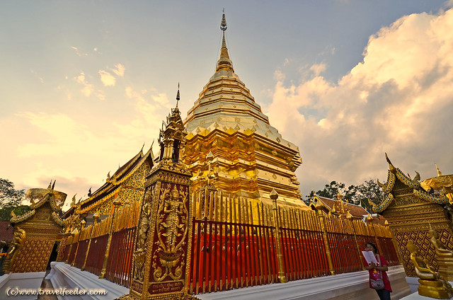 Chiang Mai travel photos - Double-Dragon-Temple-2
