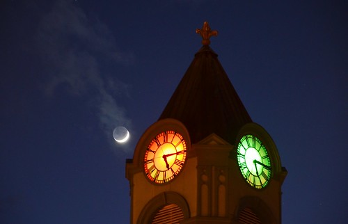 moon clock oregon mainstreet downtown historic moonlit basecampbaker “bakercounty” “easternoregon” “clocktower” “bakercountytourism” “basecampbaker” ”bakercity” “cityhall”