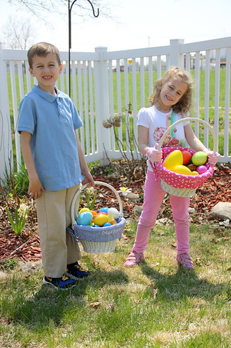 Nathan-and-Autumn-with-their-Baskets