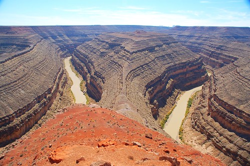 river canyon layer rockform