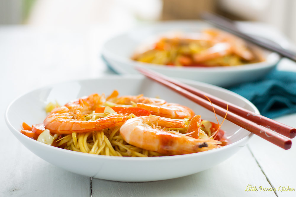 Shrimp Chow Mein with Cabbage, Peppers and Delicious Soy Based Chow Mein Sauce