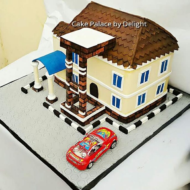 Cake by Ogechukwu Onyeodizielu of Delight's Cake Palace
