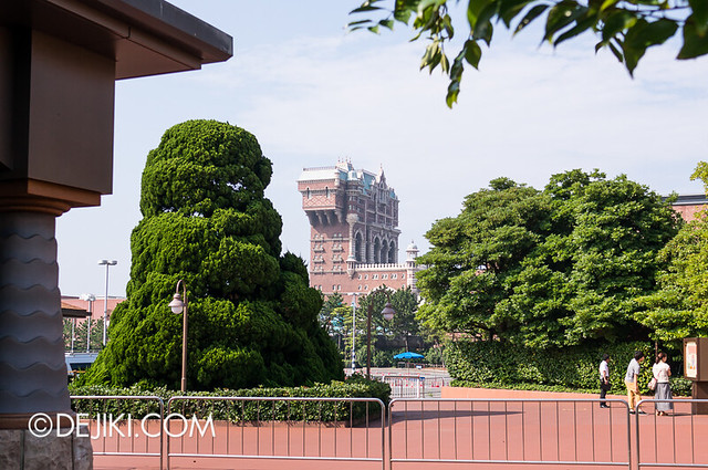 Tokyo DisneySea - Entrance Plaza