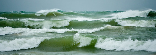 beach waves lakemichigan greatlakes