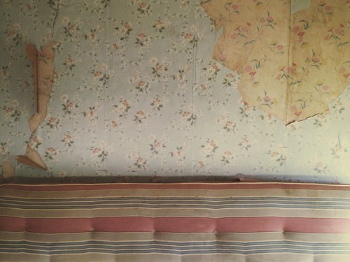 old summer wallpaper house abandoned floral mobile bedford bedroom pattern decay july iowa layers mattress iphone 2013 taylorcounty iphone4s vscocam vscogrid