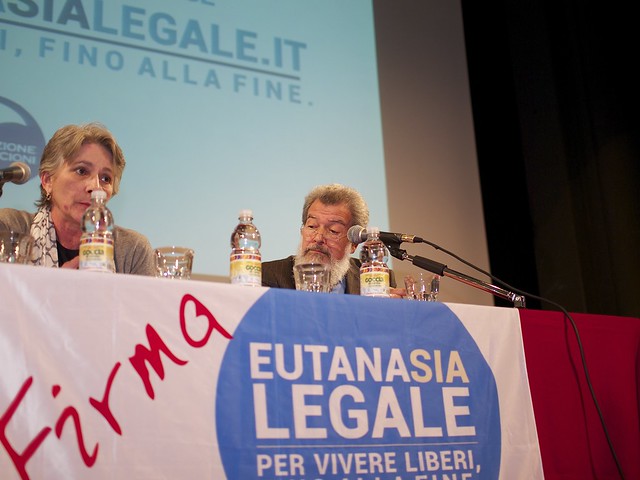 Dibattito su Eutanasia Legale