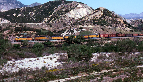 california up trains unionpacific cajon sd45 sd402 gp30 cajonpass cozydell