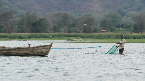 africa people boat malawi transportation watercraft ef70200mmf28lisusm canoneos7d lakechilwa