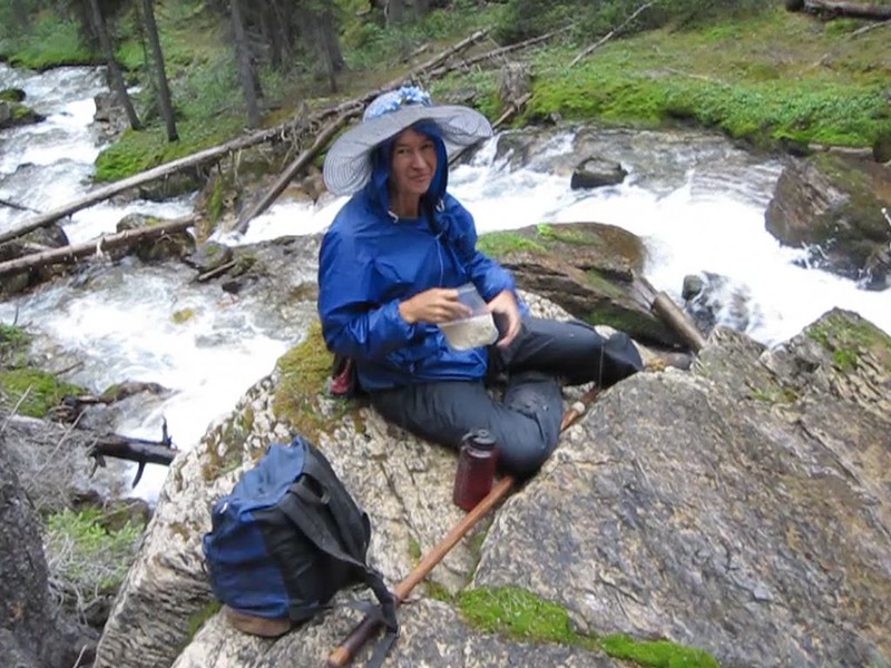 Eating lunch in the rain near the waterfall above Luellen Lake
