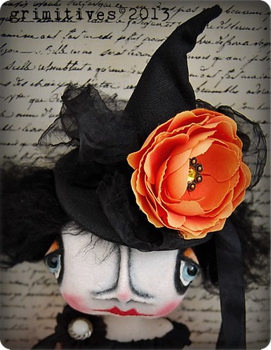 Ehag Primitive Folk Art Halloween Witch Doll Pfatt