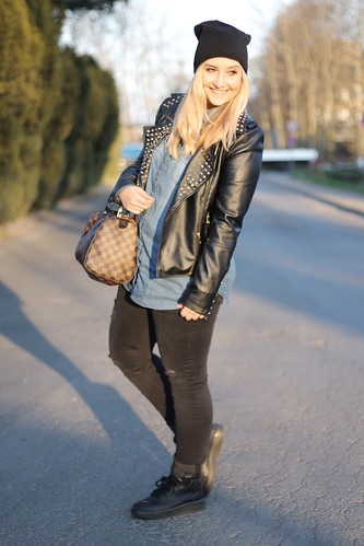 outfit-fashionblog-blog-lederjacke-jeans-nike-air-force