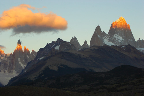 patagonia southamerica argentina sunrise landscape cerrotorre montfitzroy
