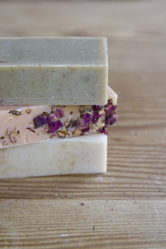 natural beauty: bar soap | reading my tea leaves
