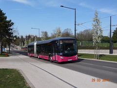 Heuliez Bus GX 427 n°2402  -  Dijon DIVIA - Ligne L3