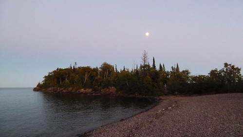 sunset moon minnesota lakesuperior grandmarais