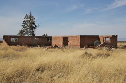 arizona abandonedhouse roadsideruin cochisecounty sunizona highway181