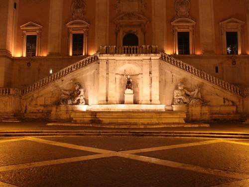 Piazza del Campidoglio: la fontana