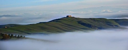 italy fog clouds landscape nikon italia nuvole hills tuscany crete siena toscana tamron nebbia paesaggio colline cretesenesi asciano campagnatoscana d7100 nikond7100
